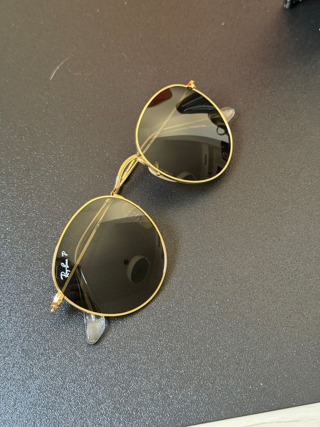 Ray-Ban Round Metal