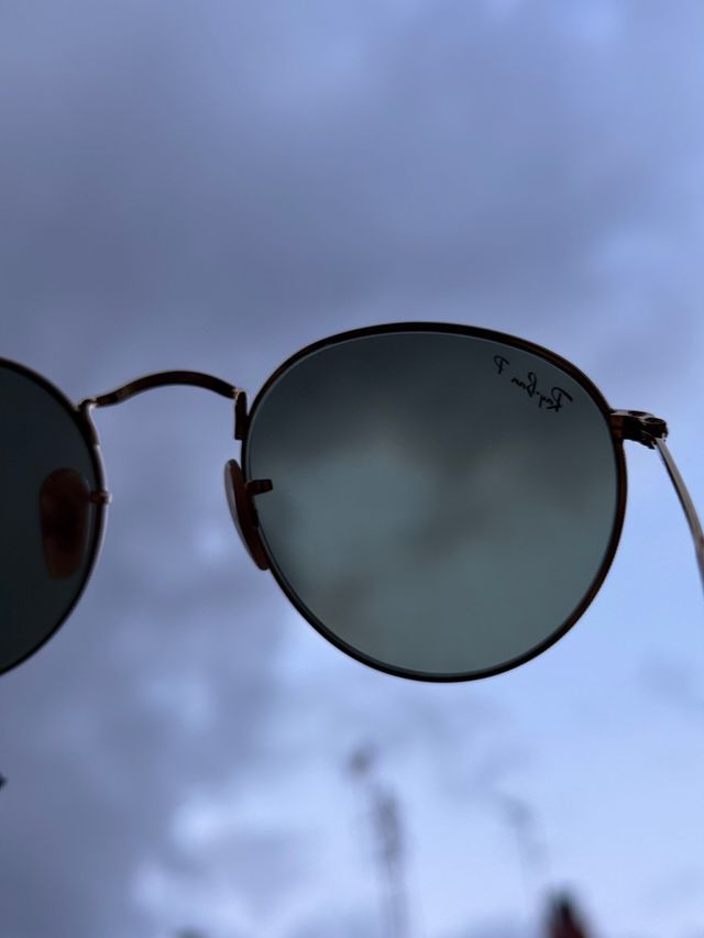 Ray-Ban Round Metal