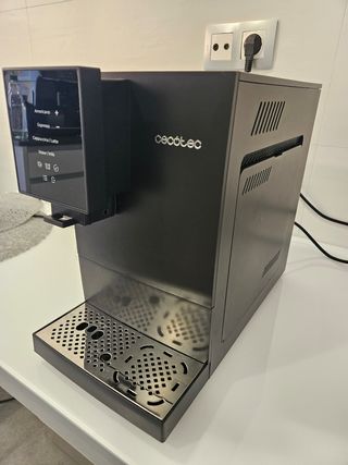 Cafetera Cecotec Cremmaet