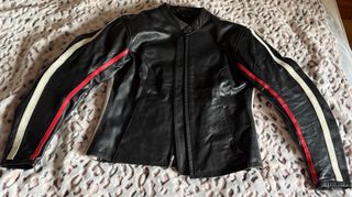 Cazadora cuero moto mujer - roja y negra