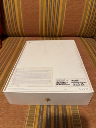 Caja iPad 2 Apple