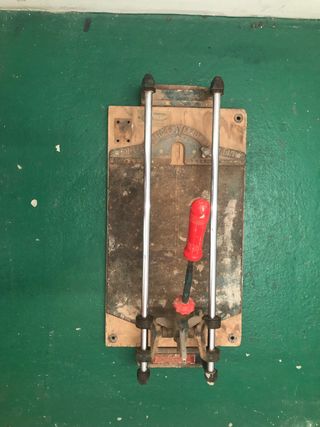 Cortador de baldosas manual
