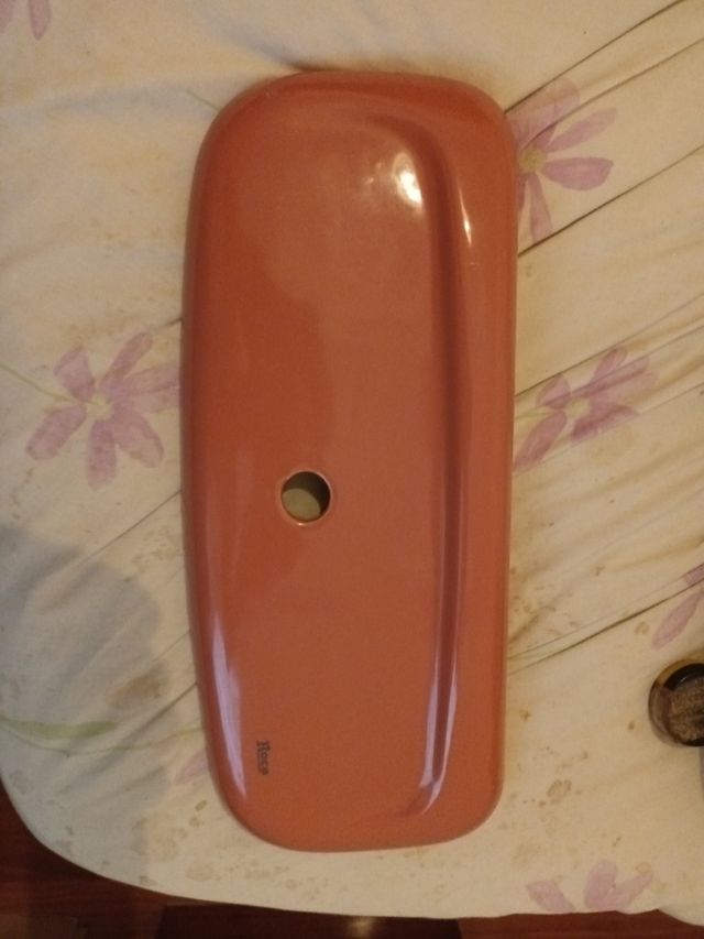 Tapa cisterna ROCA Victoria naranja