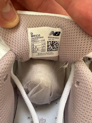 Zapatillas New Balance 530 - Rosa y Blanco