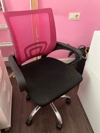 Silla oficina rosa y negra