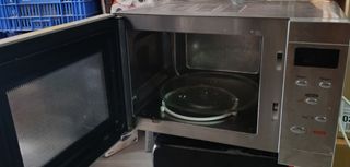 Microondas Rommer - Acero inoxidable