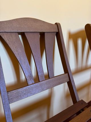 2 Sillas plegables de madera