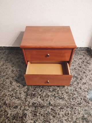 Mesita de noche 