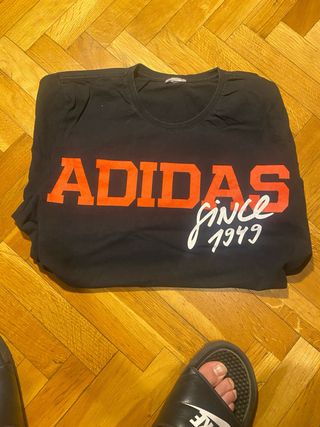 Camiseta Adidas Negra - Talla L