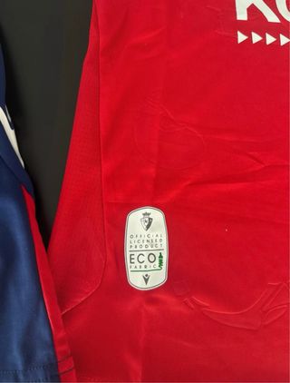 Kit Camiseta y Pantalón del Osasuna talla 11 años