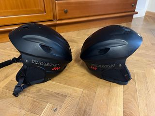 2 caschi da sci Puyana