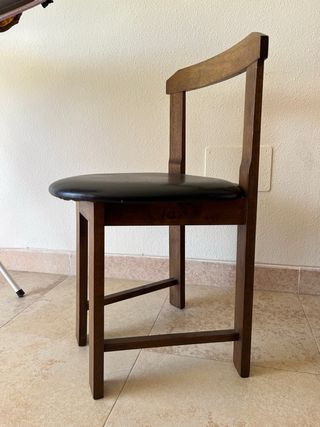 Sillas madera-cuero pareja dos sillas 
