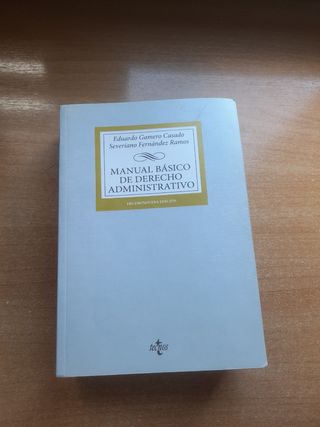 Manual básico de Derecho Administrativo