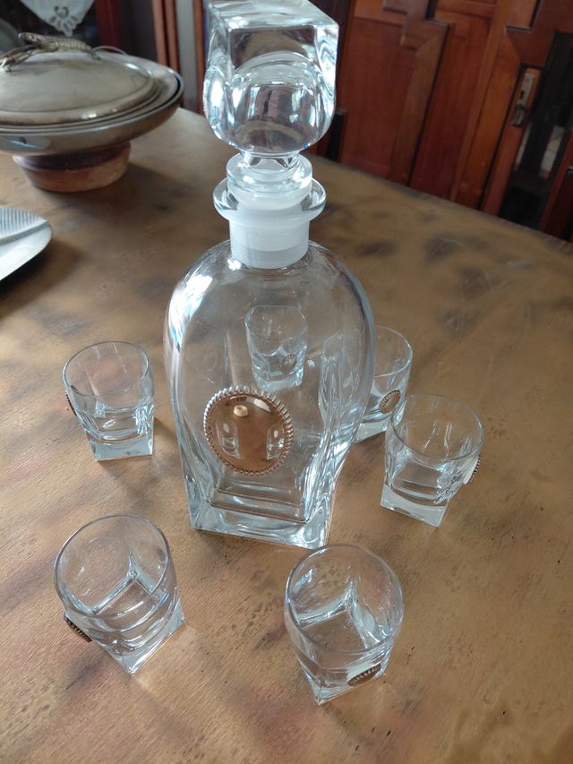 Set da liquore in cristallo e argento