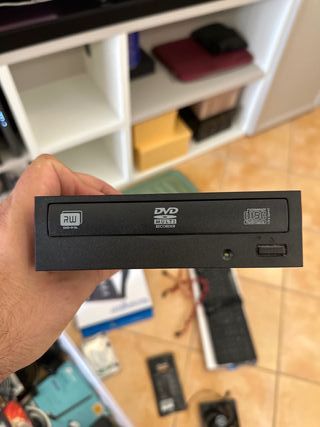 LITE-ON IHAS124-04 DVD ROM