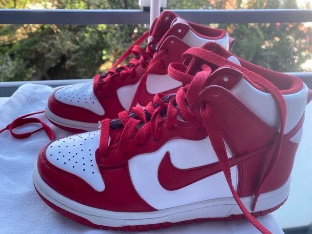 Nike Dunk High - rojas y blancas