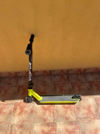 Scooter Oxelo - Amarillo