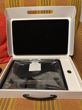 MacBook Pro 13" - Caja 