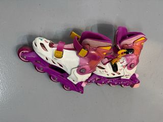 Patines Barbie niña