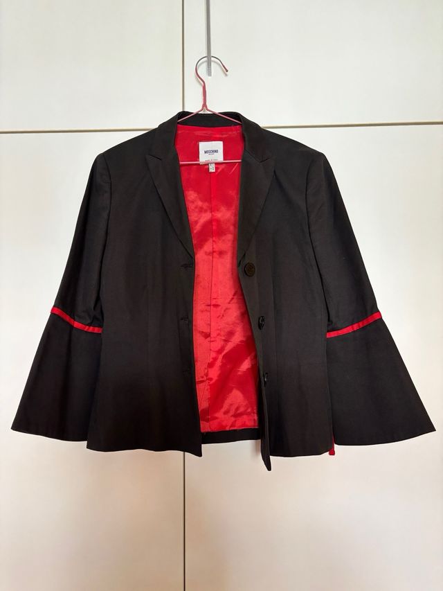 Chaqueta Moschino negra-roja