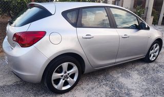 Opel Astra 2012 Diesel 