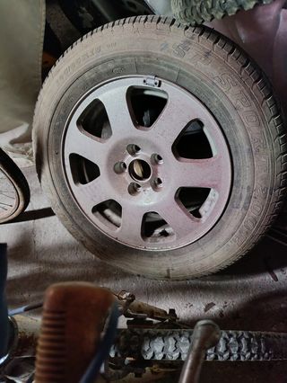 Rueda Audi 