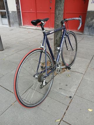 Bicicleta carretera Cannondale 