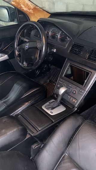 Volvo XC90 2005