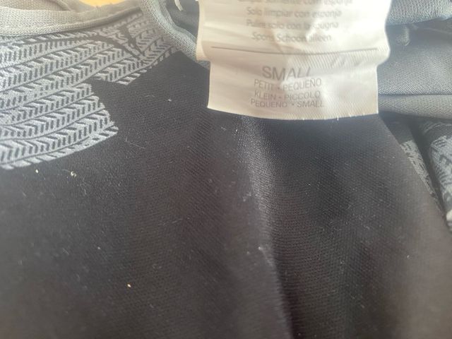 6 disfraces  superhéroes y uno de hallowen.