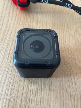 GoPro Hero Session 4 - Cámara Deportiva
