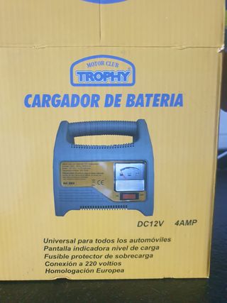 Cargador baterías coche 12V 4A