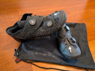 NUEVAS Zapatillas SPECIALIZED ARES talla 42.5