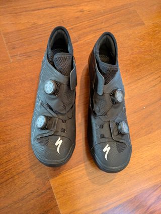 NUEVAS Zapatillas SPECIALIZED ARES talla 42.5