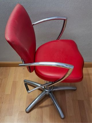 4 sillas de peluquería