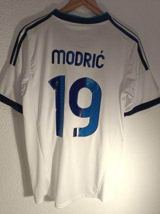 Camiseta Luka Modric 19 futbol retro vintage T. L