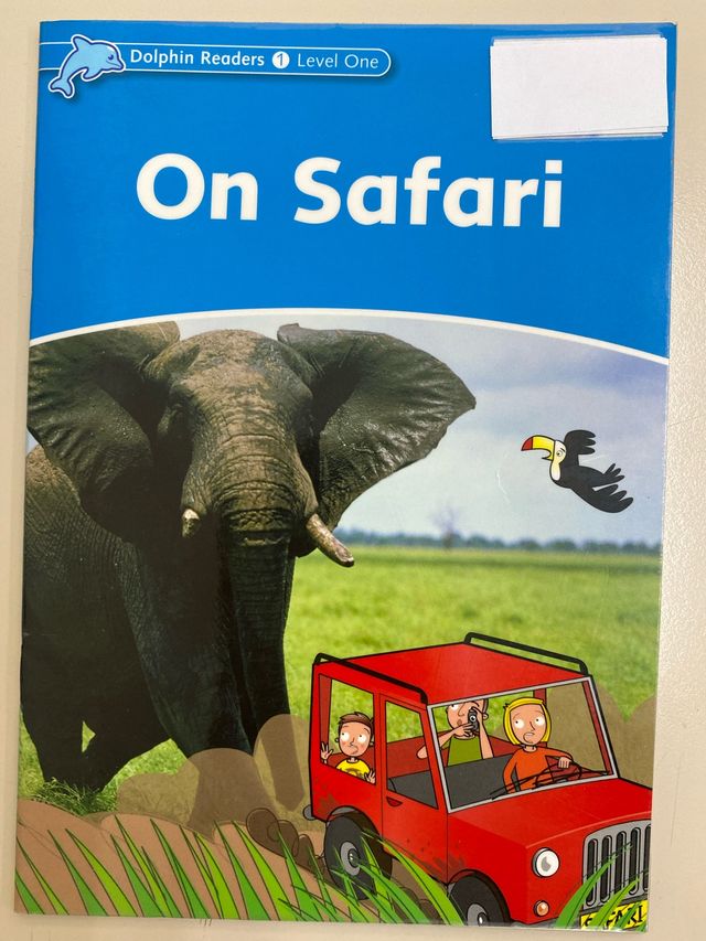 Dolphin Readers 1. On Safari