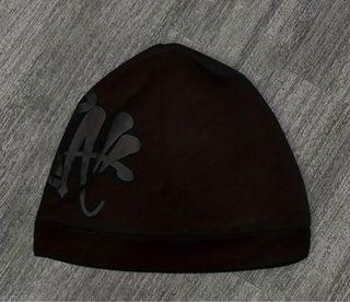 Gorro negro invierno