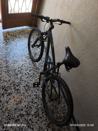 Bicicleta BTWIN Rockrider