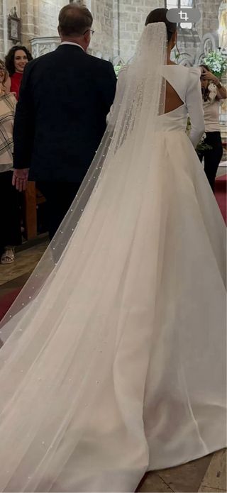 Vestido de novia Pronovias + complementos