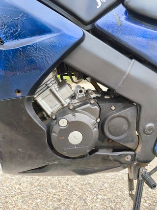 Honda CBR125R - Moto