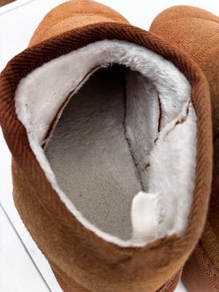 Zapatos de borreguillo marrones