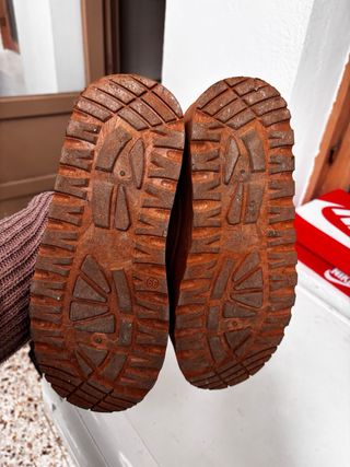 Zapatos de borreguillo marrones