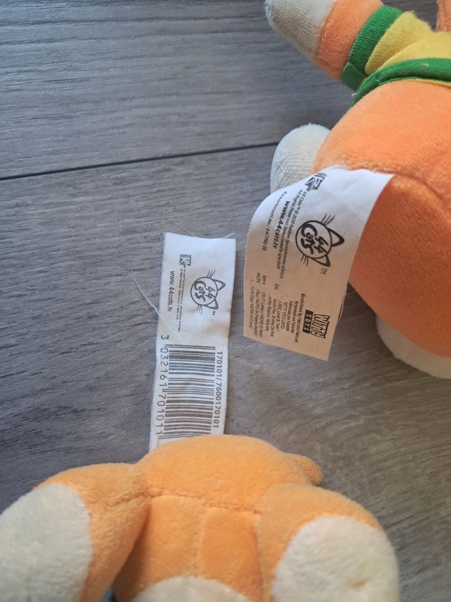 44 Gatti: 2 puzzle + 2 peluche