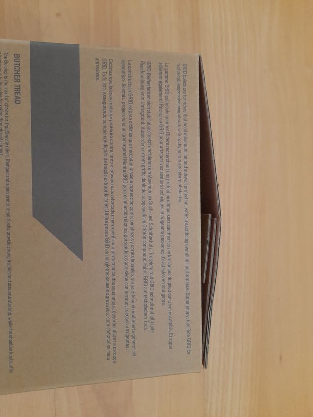 Cubierta Specialized Butcher Grid 29x2.3