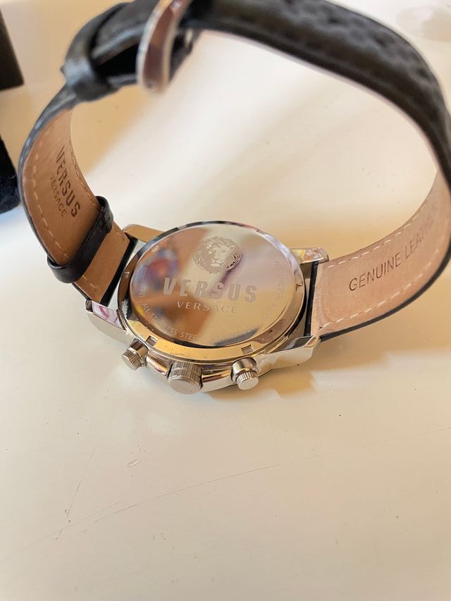 Orologio Versace nero e argento da uomo