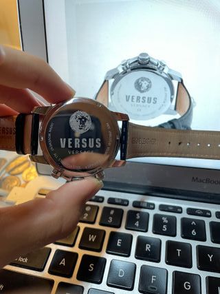 Reloj Versace de hombre negro y plata