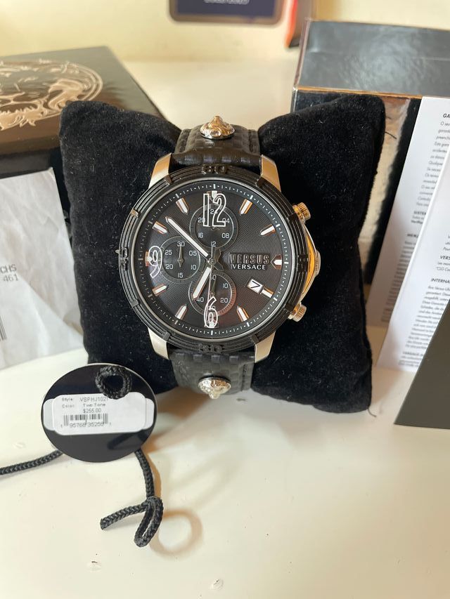 Orologio Versace nero e argento da uomo