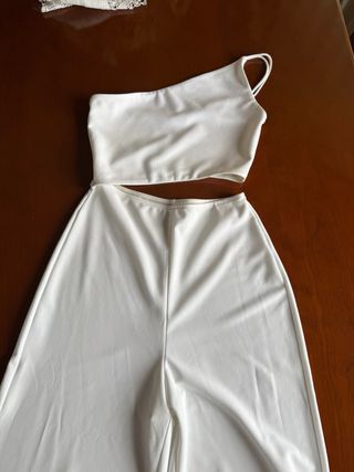 Mono blanco Stradivarius - T.S