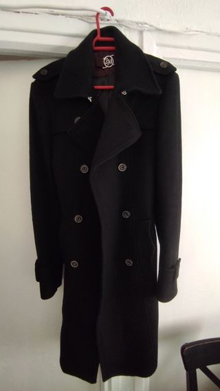 Abrigo Zara Man negro talla S