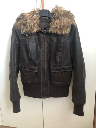 Giubbotto Pelle Marrone
taglia 46